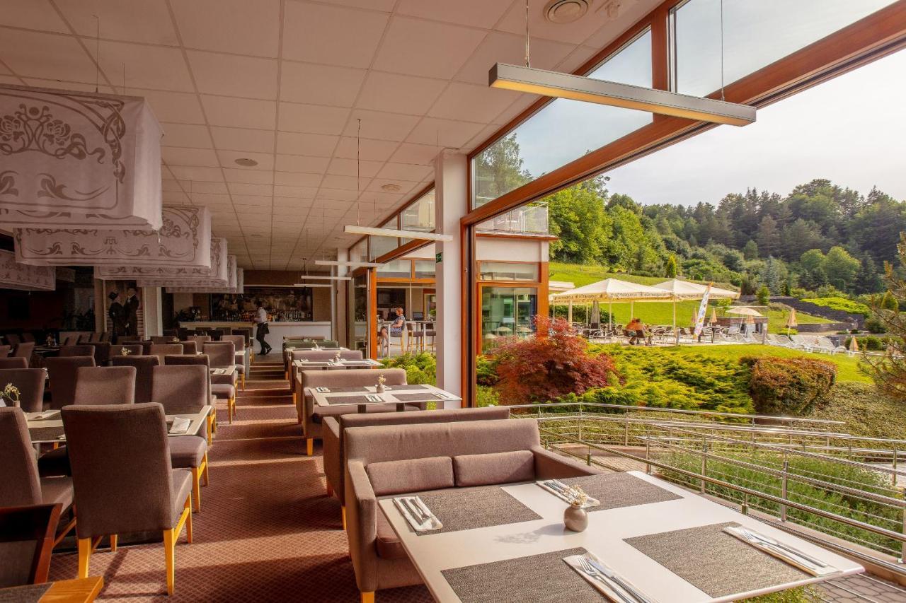 Hotel Sitno Forest Resort Vyhne Exterior foto