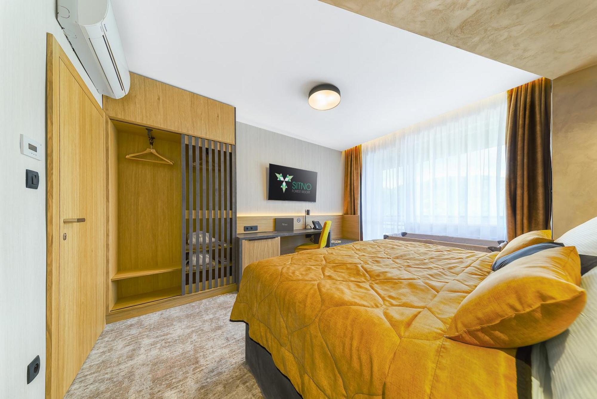 Hotel Sitno Forest Resort Vyhne Exterior foto